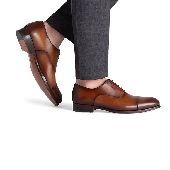 Magnanni For Neiman Marcus Oxford Cap Toe 8 1/2 very good condition main image 13